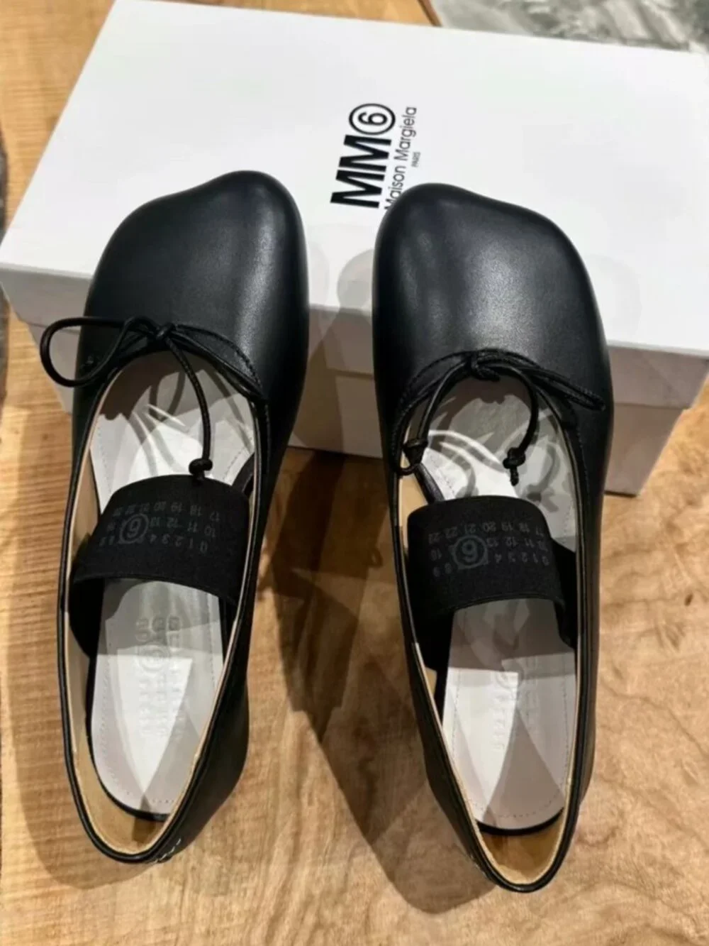 MARGIELA Black Leather Mary Jane Ballet Flats